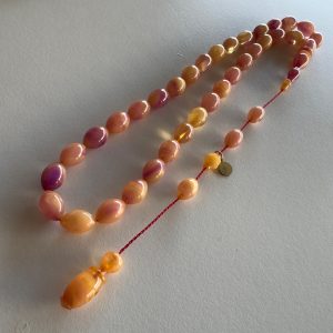 Usta Mehmet Hızarcı‘dan Sıkma Kehribar Tesbih